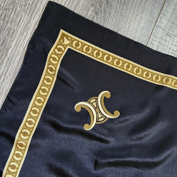 Celine Vintage Silk Bandana - Picture 15 of 15